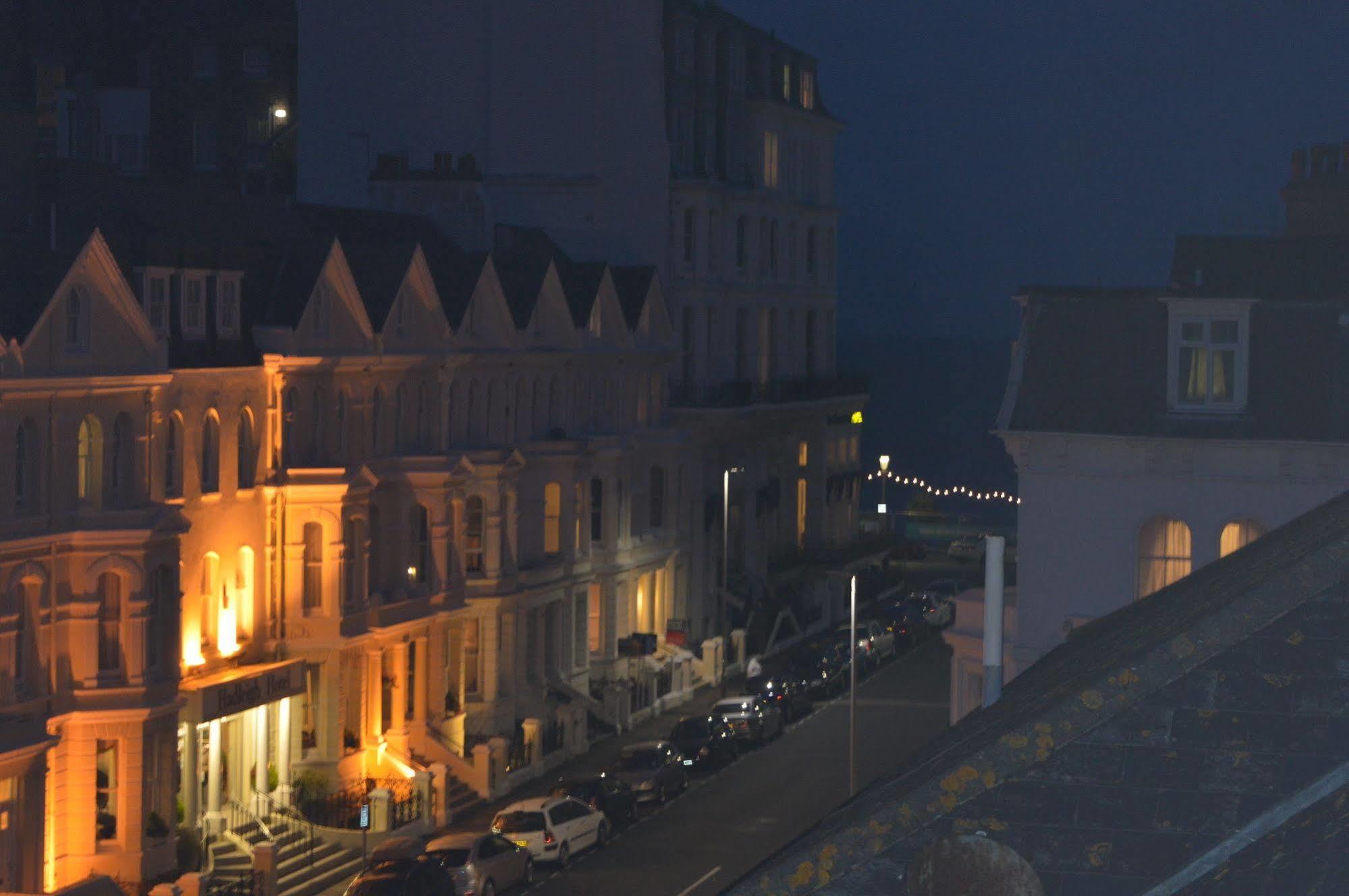 The Sheldon B&B - Free Private Parking Eastbourne Bagian luar foto