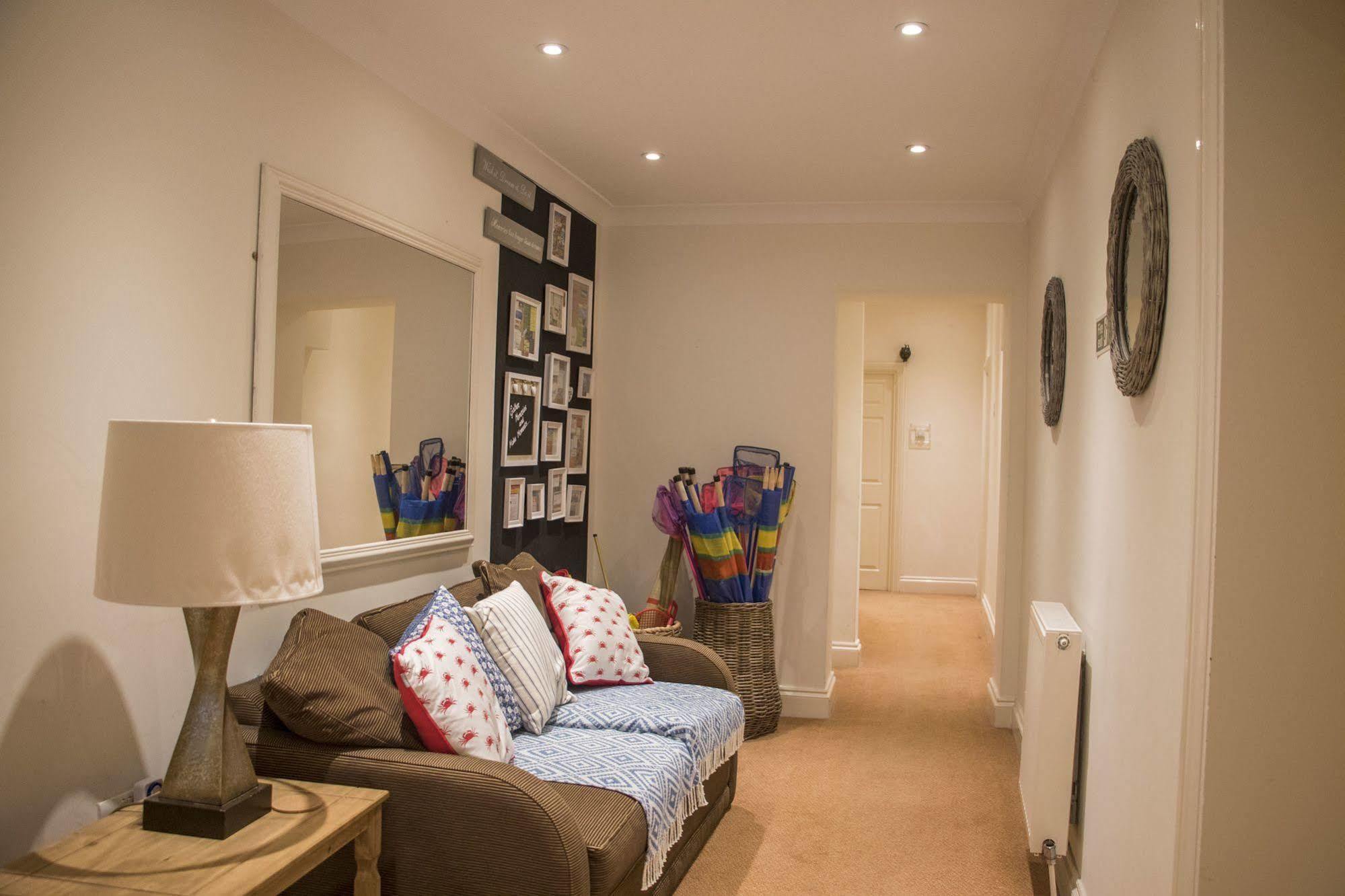 The Sheldon B&B - Free Private Parking Eastbourne Bagian luar foto